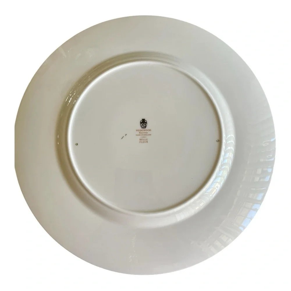Wedgwood Belle Fluer 5-Piece Place Setting, Vintage, Discontinued, England.